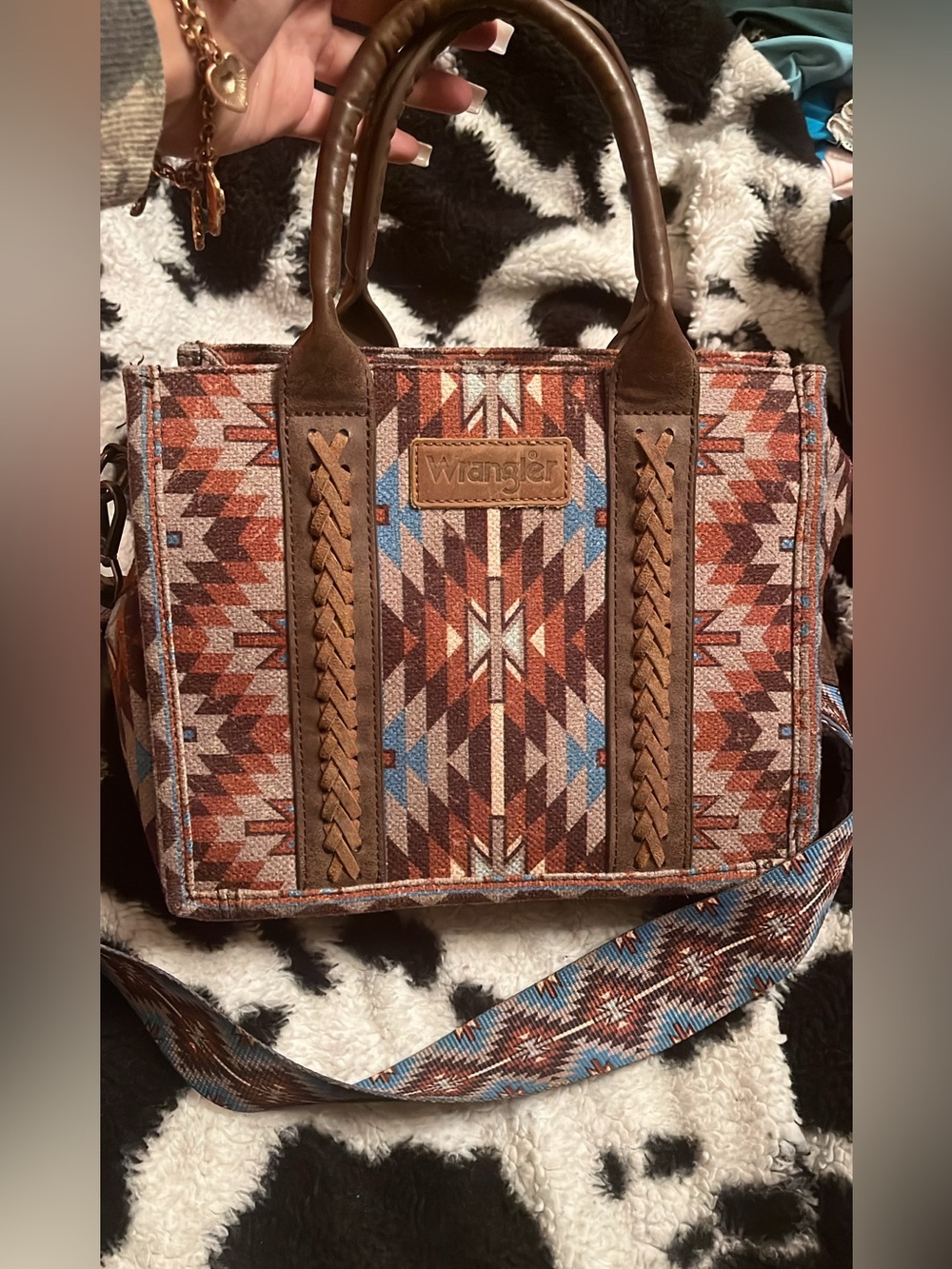 Wrangler Brown Tote with Blue and Cream Southwestern Pattern